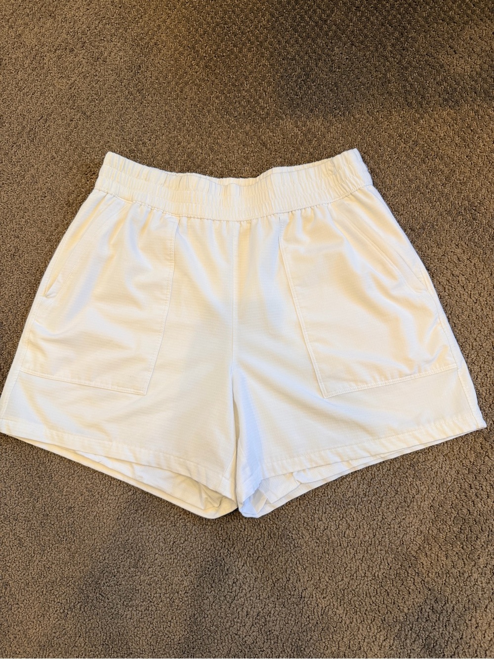 Athleta White High-Waist Elastic Pull-On Shorts